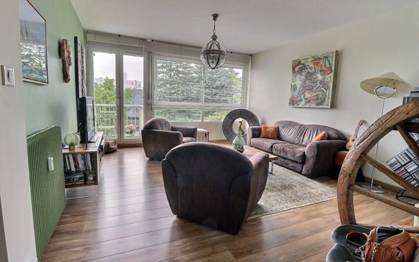 Appartement à louer    3 pièces • 63,91 m2 Pau