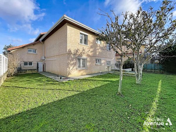 Maison 8 pièces 194 m2
