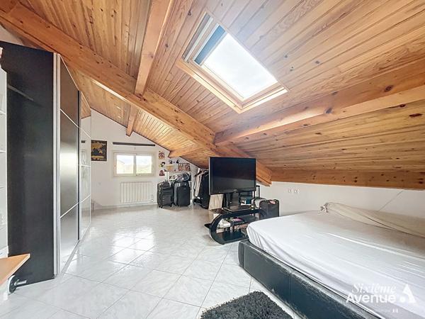 Maison 8 pièces 194 m2