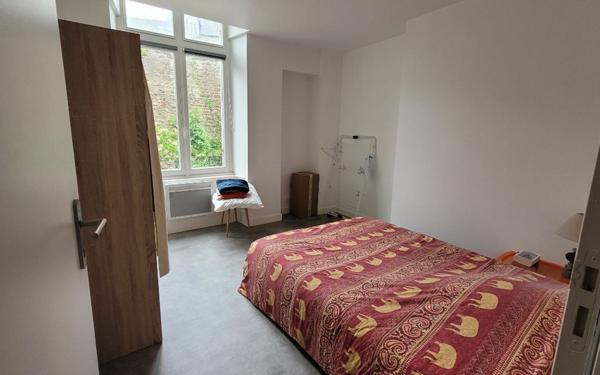 Immeuble à vendre    8 pièces •  Saint-Brieuc