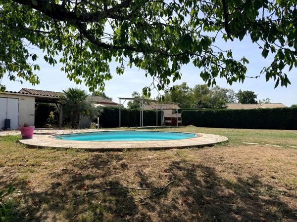 Maison 120 m² – 4 chambres – Séjour cathédrale – Piscine – Terrain 1 300 m²