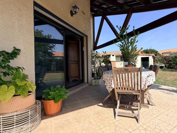 Maison 120 m² – 4 chambres – Séjour cathédrale – Piscine – Terrain 1 300 m²