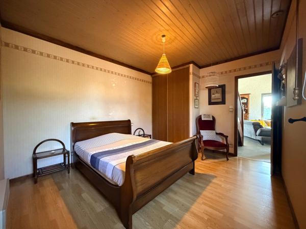 Maison 120 m² – 4 chambres – Séjour cathédrale – Piscine – Terrain 1 300 m²