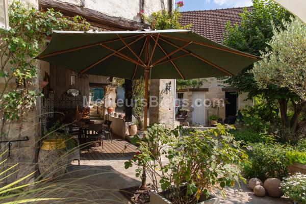 AUVERS centre-maison-dépendance-atelier