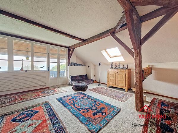 Lucinges (74380) Maison de caractère 200 m² sur grand terrain constructible à Lucinges, proche Genève