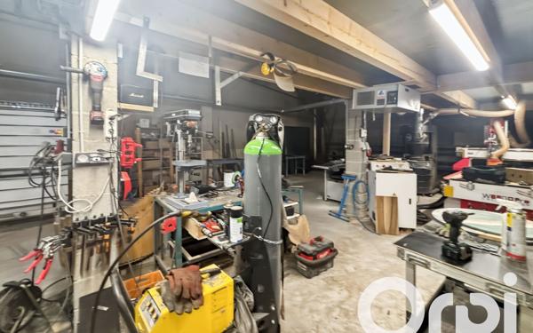 Maison à vendre    11 pièces • 265,33 m2 Sarrians