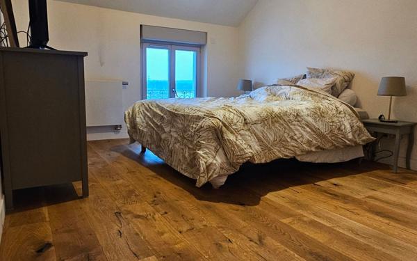 Maison à vendre    8 pièces • 245 m2 Ormes