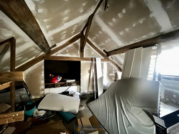 La Ferté-sous-Jouarre (77260) Maison de village T5 – 3 chambres – 118 m².