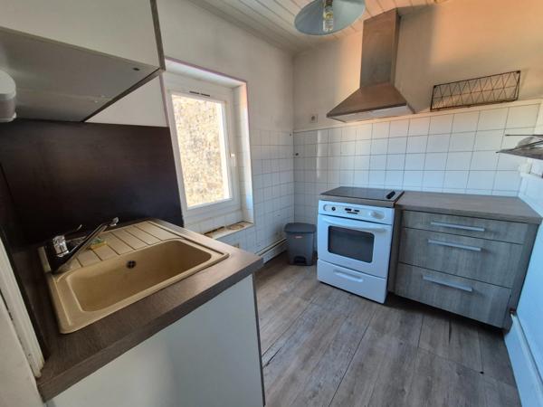 T3 Hyper-centre Rochefort – Charme de l’ancien – 2 chambres – Idéal investissement ou 1er achat