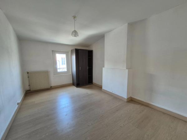 T3 Hyper-centre Rochefort – Charme de l’ancien – 2 chambres – Idéal investissement ou 1er achat
