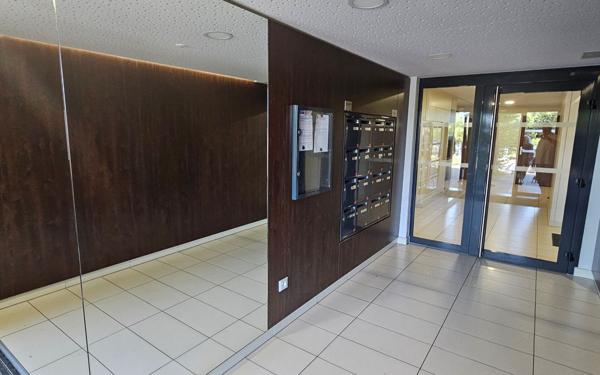 Appartement à vendre    2 pièces • 42 m2 Lampertheim