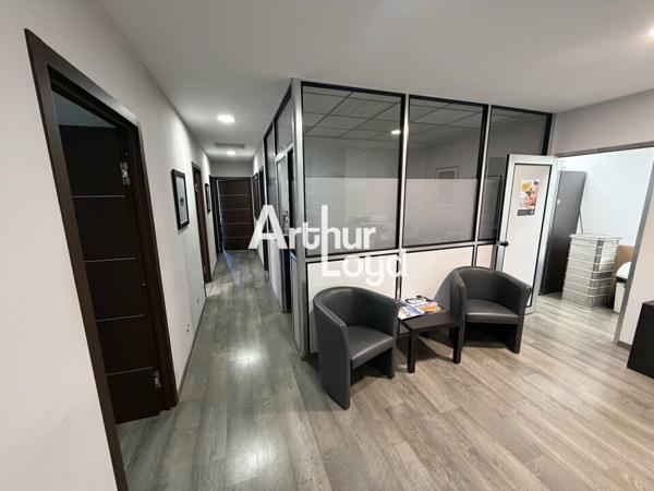 Vente bureaux cloisonnés et en rez-de-chaussée