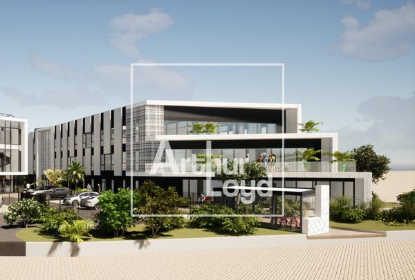 Immeuble indépendant à louer à Mauguio bureaux avec terrasses privatives