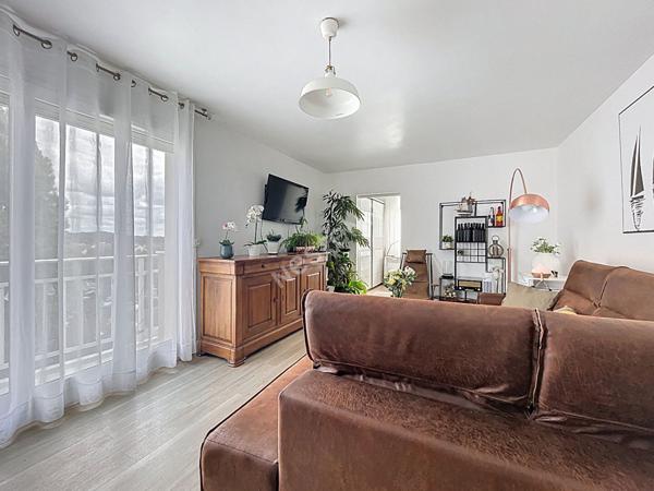 Appartement 3 chambres + bureau - Rezé La Houssais