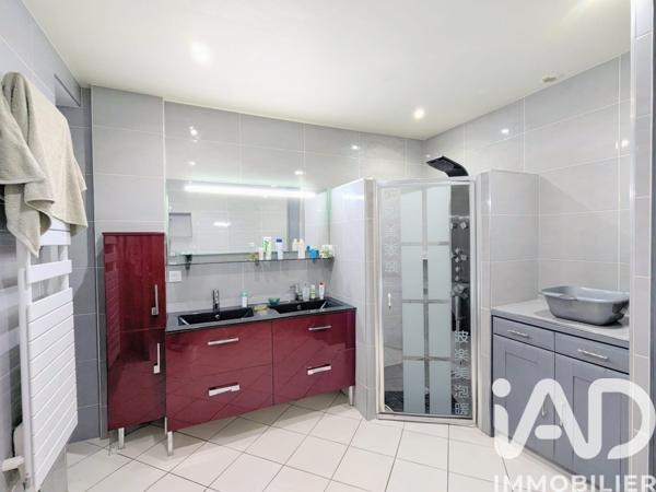 Appartement à vendre 4 pièces 103 m² Brie-Comte-Robert