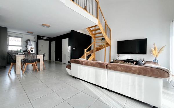 Maison à vendre    4 pièces •  Istres