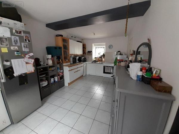 Immeuble à vendre à Assé-le-Bérenger en Mayenne (53600), ref : 53018-1793