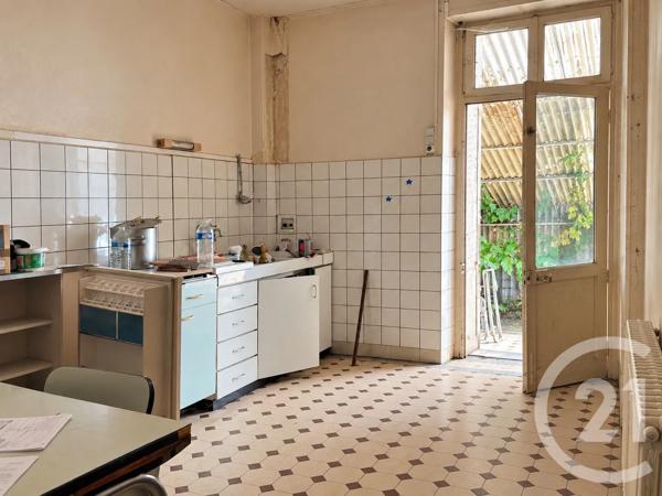 Immeuble à vendre  150 m 2   NANCY  - 54
