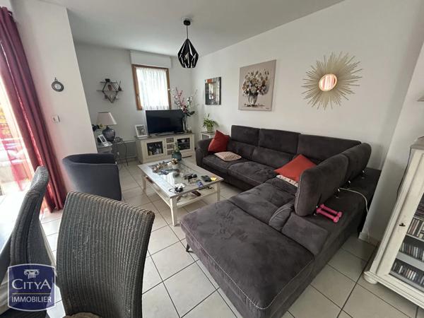 Appartement à vendre 4 pièces 100m² Saint-Cyr-sur-Loire (37540)