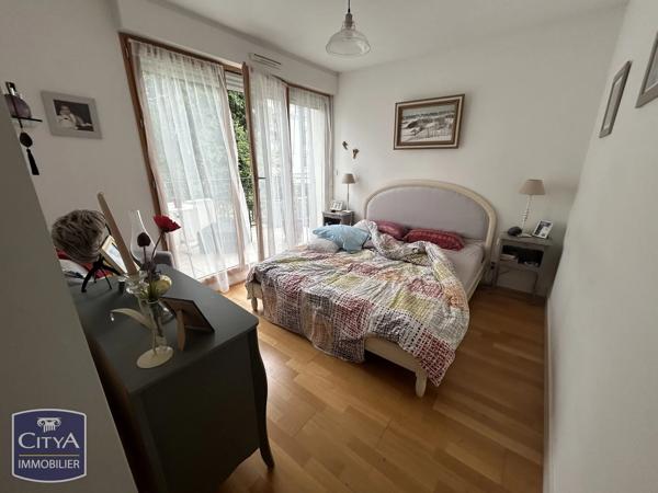 Appartement à vendre 4 pièces 100m² Saint-Cyr-sur-Loire (37540)
