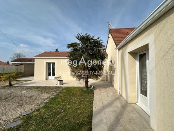 Maison à CHATELLERAULT, 86100 - 6 pièces 138m²