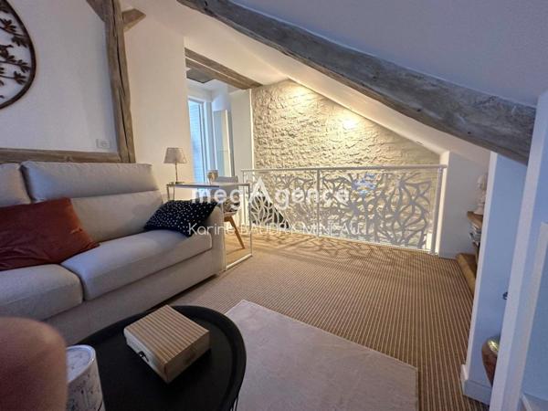 Maison à CHATELLERAULT, 86100 - 6 pièces 138m²