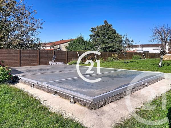 Maison à vendre  6 pièces - 126,50 m2 MERPINS - 16
