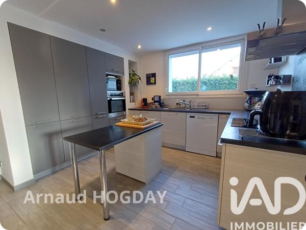 Maison à vendre 7 pièces 167 m² Rives-du-Loir-en-Anjou