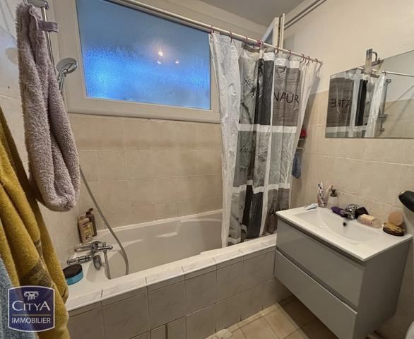 Appartement à vendre 5 pièces 107.43m² Frontignan (34110)