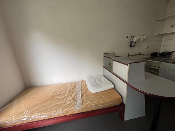 A LOUER : T1 à LILLE • Sébastopol • 495 € CC • Réf. 5954