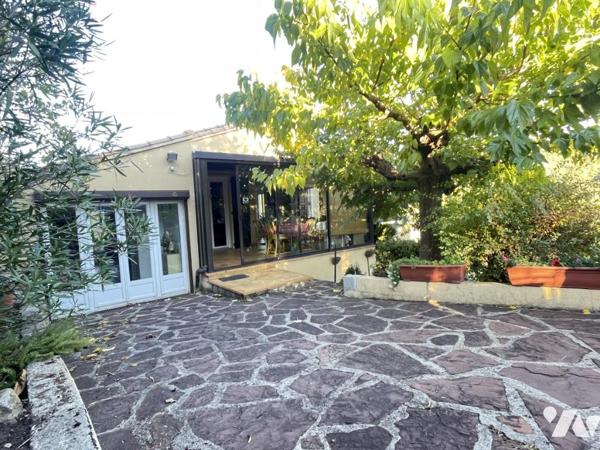 VIAGER OCCUPE A LODEVE VILLA + TERRAIN