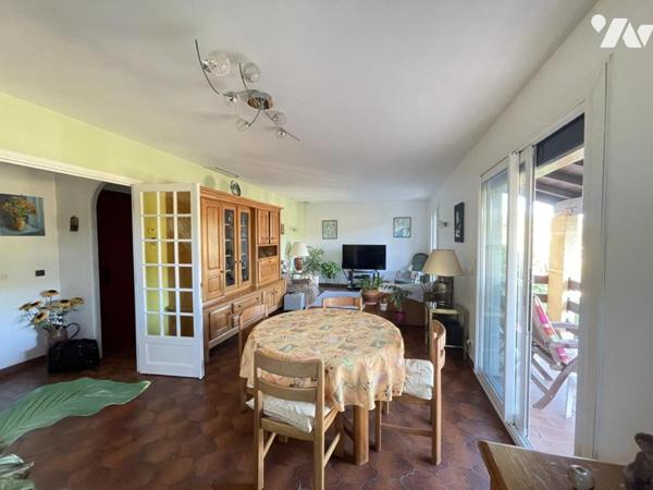 VIAGER OCCUPE A LODEVE VILLA + TERRAIN