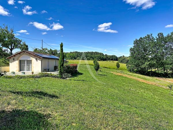 Maison de plain pied Prayssac, 2 chambres, vue campagne