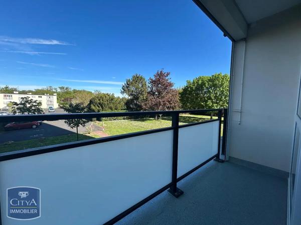Appartement à louer 1 pièce 29.2m² Chambray-lès-Tours (37170)