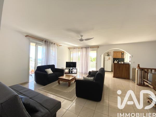Maison à vendre 6 pièces 198 m² Saint-Pierre