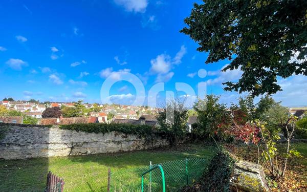 Maison à vendre    6 pièces •  Ecquevilly