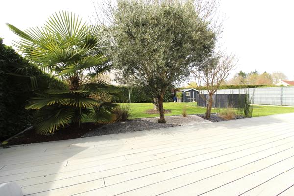 Cours-les-Barres (18320) Pavillon moderne de 190 m² 4 chambres