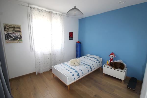 Cours-les-Barres (18320) Pavillon moderne de 190 m² 4 chambres