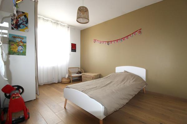 Cours-les-Barres (18320) Pavillon moderne de 190 m² 4 chambres