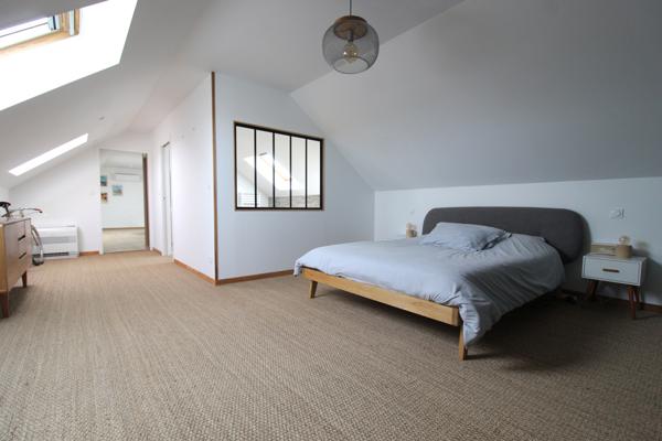 Cours-les-Barres (18320) Pavillon moderne de 190 m² 4 chambres