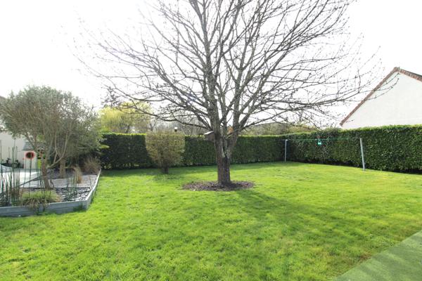 Cours-les-Barres (18320) Pavillon moderne de 190 m² 4 chambres