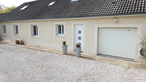 Cours-les-Barres (18320) Pavillon moderne de 190 m² 4 chambres