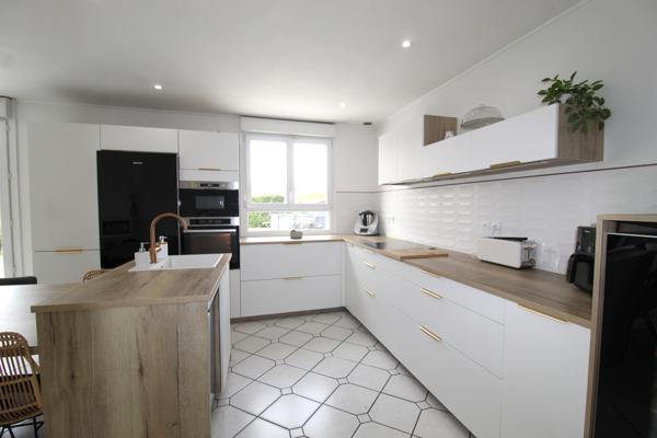 Cours-les-Barres (18320) Pavillon moderne de 190 m² 4 chambres