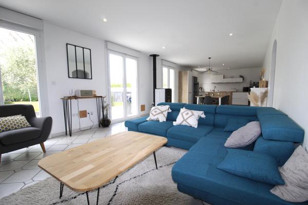 Cours-les-Barres (18320) Pavillon moderne de 190 m² 4 chambres