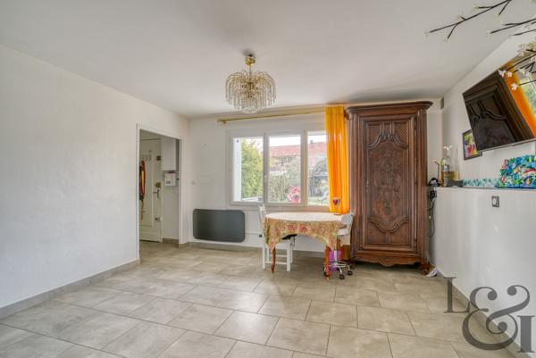 Maison de ville proche de tous commerces à Sainte-Livrade-sur-Lot (47)