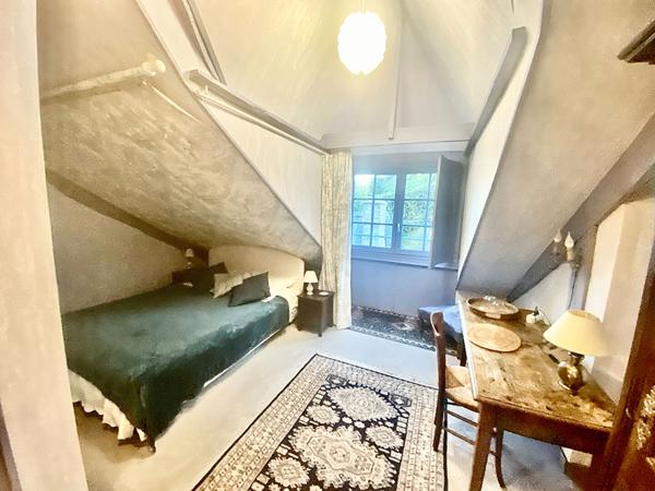 A VENDRE ! Maison d'exception à Dinan, dans le centre historique, proche de la Rance