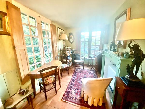 A VENDRE ! Maison d'exception à Dinan, dans le centre historique, proche de la Rance