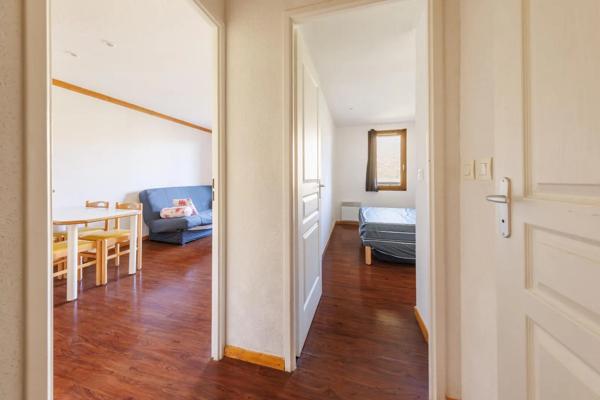 Appartement à vendre 2 pièces 30.69m² Besse-et-Saint-Anastaise (63610)
