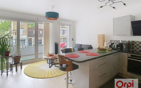 Appartement à vendre    4 pièces • 85,80 m2 Issy-les-Moulineaux