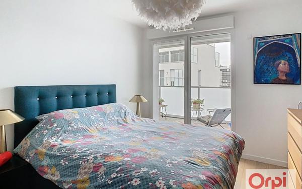 Appartement à vendre    4 pièces • 85,80 m2 Issy-les-Moulineaux